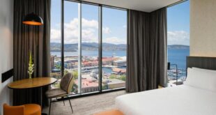 Salamanca hobart tasmania wharf hotel apartments accommodation boutique nights place awards
